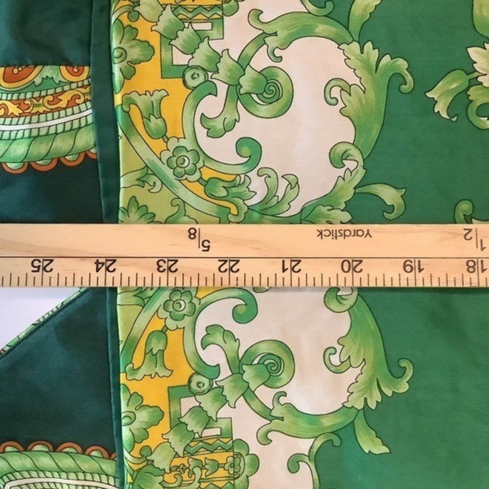 Vintage 100% Silk Green Baroque Medusa Print Button Front Vest Cinch Back XL - Picture 5 of 9